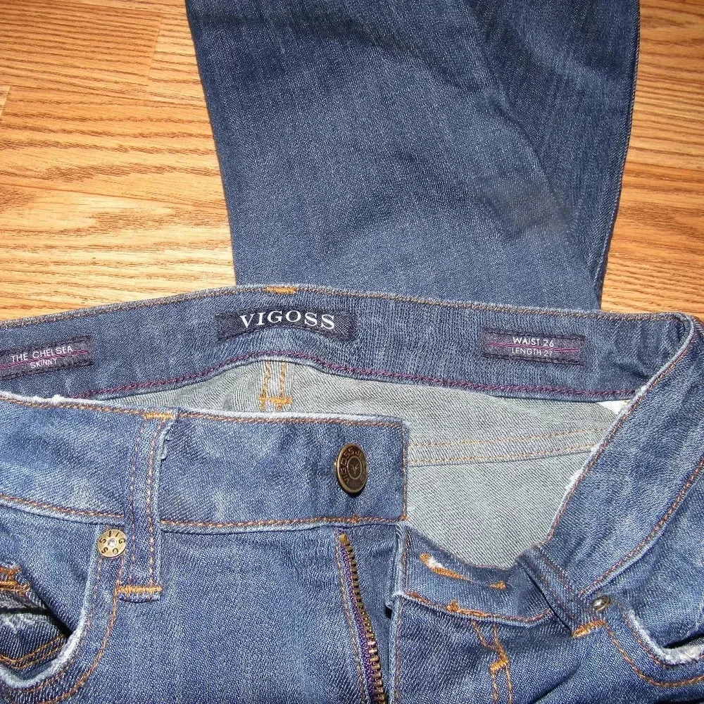 VIGOSS Chelsea Skinny Distressed Denim Jeans Sz 8 - Picture 2 of 3